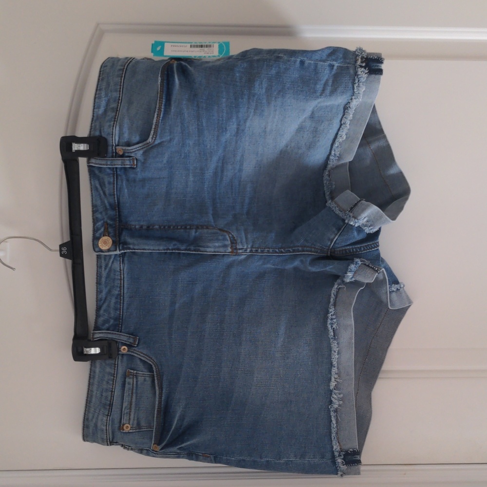 BRAND NEW WITH TAGS STS Blue Jean Shorts